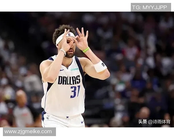 浓眉回应批评：我只专注于比赛